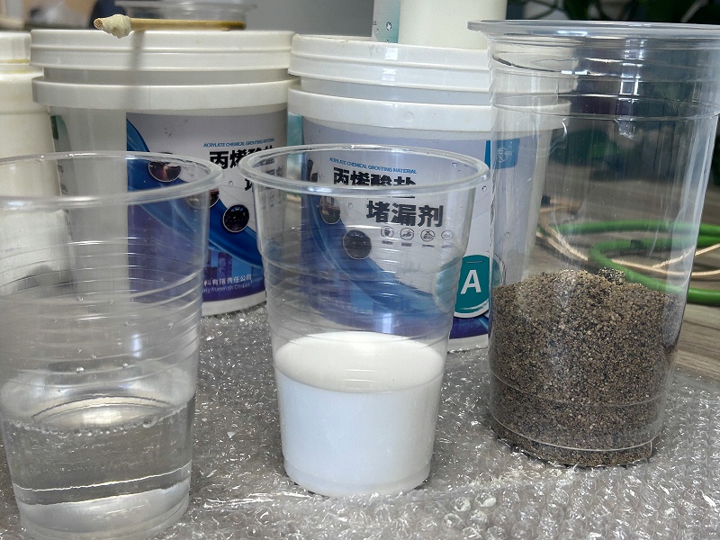 丙烯酸鹽固沙實(shí)驗1 丙烯酸鹽固沙實(shí)驗1