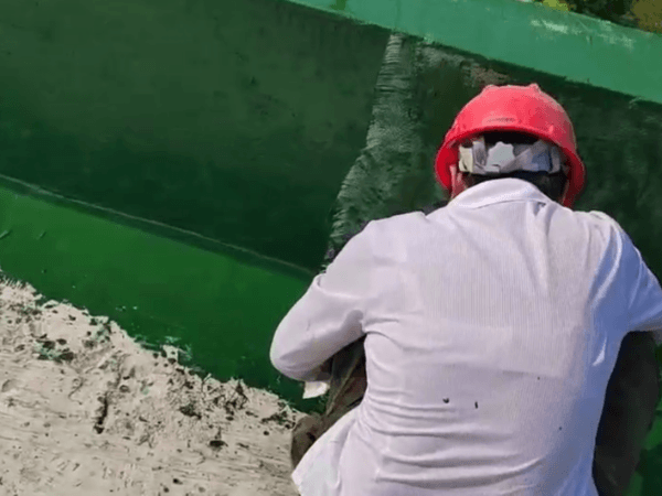 致敬高溫下的美麗勞動者